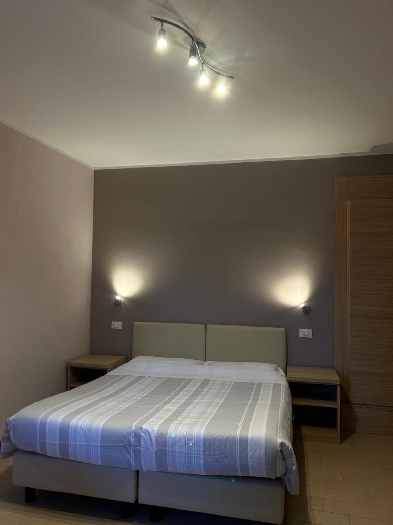 Casa Giardinetto Hotel Stresa Exterior photo